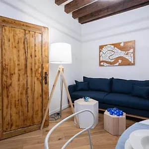 Privacy In - Your To Be Let Alone Venise