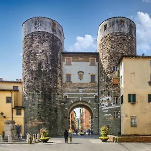 https://ilaria-and-residenza-dellalba.it-tuscanyhotel.com
