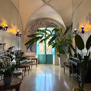 Lilium Boutique Отель